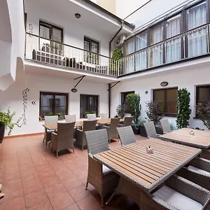 Old House *** פראג